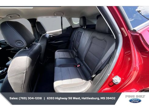 Used 2024 Chevrolet Trax LT FWD image 20