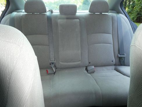 Used 2013 Honda Accord EX image 9