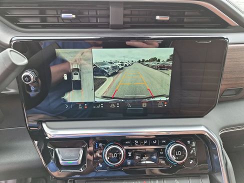 New 2026 GMC Sierra 2500 Denali Ultimate AWD/4WD image 29