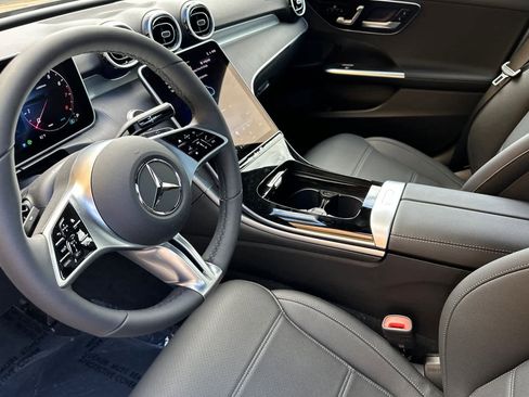 New 2025 Mercedes-Benz C 300 4MATIC Sedan image 9