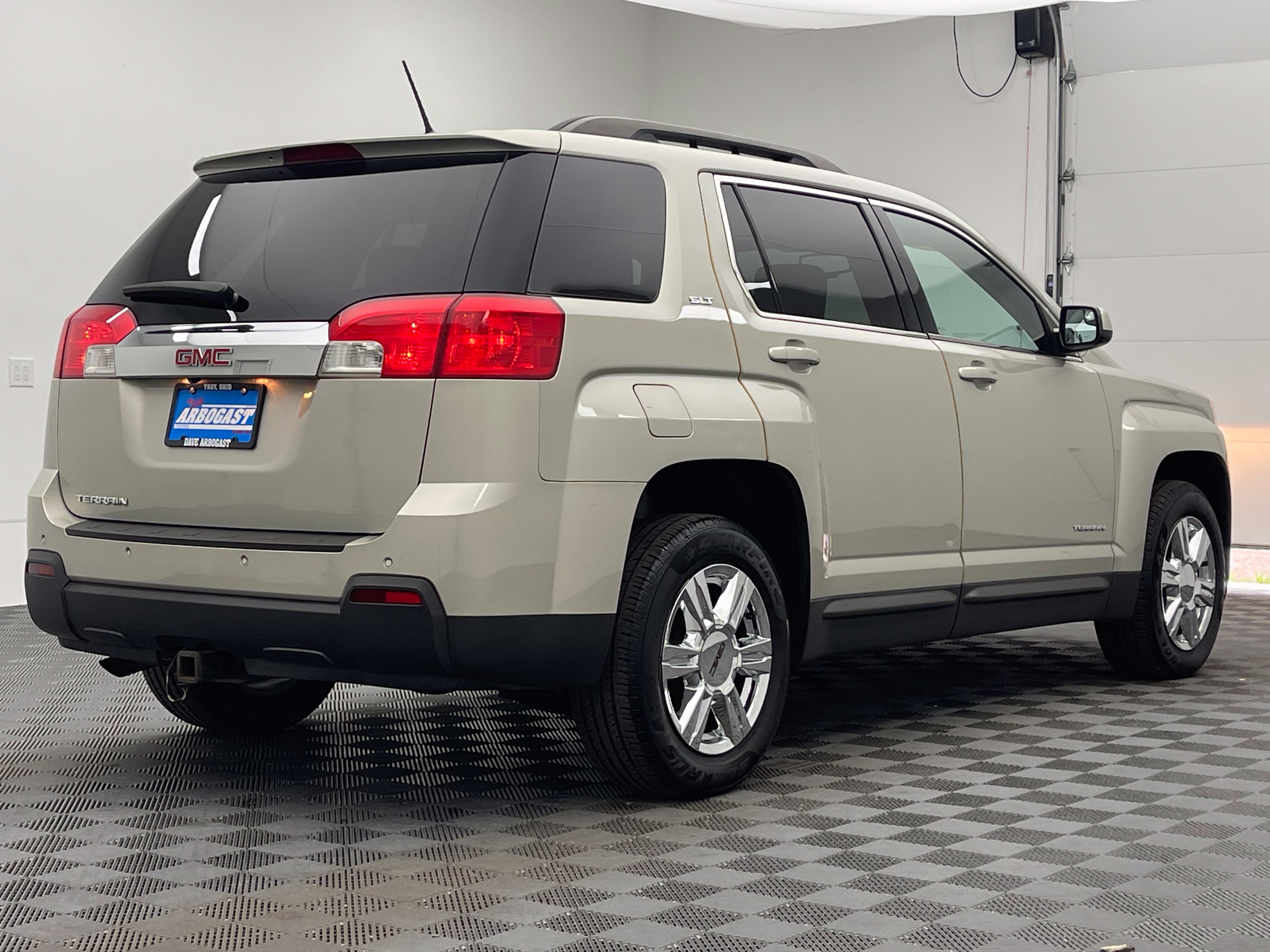 Used 2014 GMC Terrain SLT w/ Safety Package FWD image 7