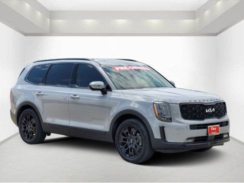 Used 2022 Kia Telluride SX w/ SX Prestige Package AWD/4WD image 1