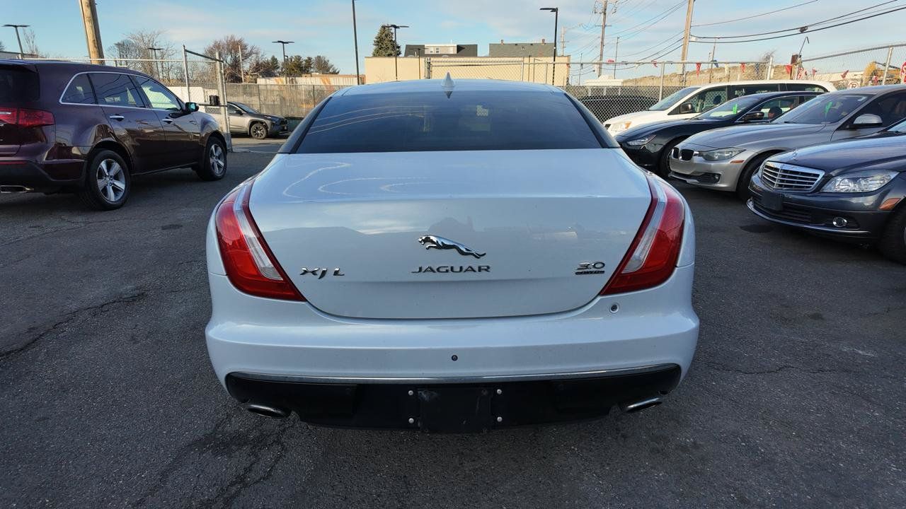 Used 2016 Jaguar XJ L Portfolio AWD/4WD image 5