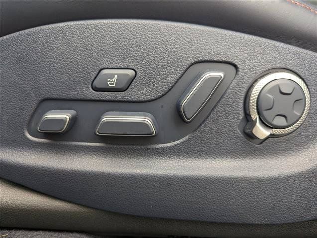 Used 2026 Genesis GV80 3.5T e-SC AWD/4WD image 11