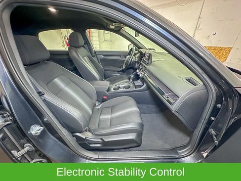 Used 2022 Honda Civic Sport image 7