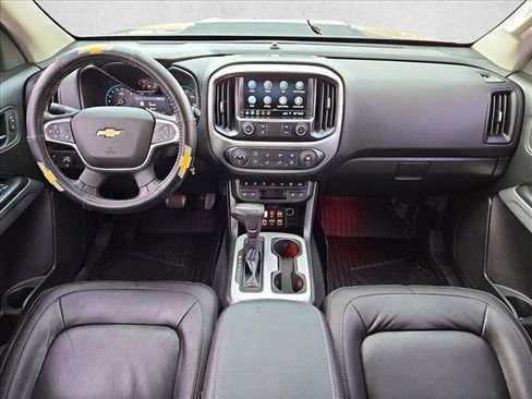 Used 2019 Chevrolet Colorado ZR2 w/ LPO, Premium Interior Package image 19