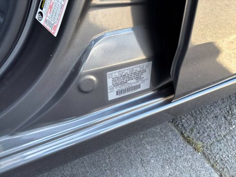 Used 2025 Nissan Versa SV FWD image 28