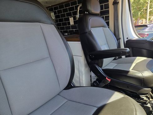 Used 2019 RAM ProMaster 1500 FWD image 23