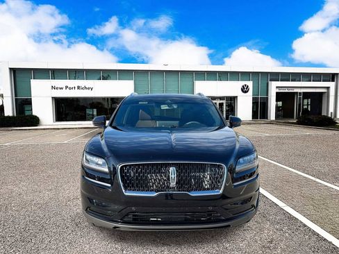 Used 2022 Lincoln Nautilus Reserve w/ Equipment Group 201A image 3
