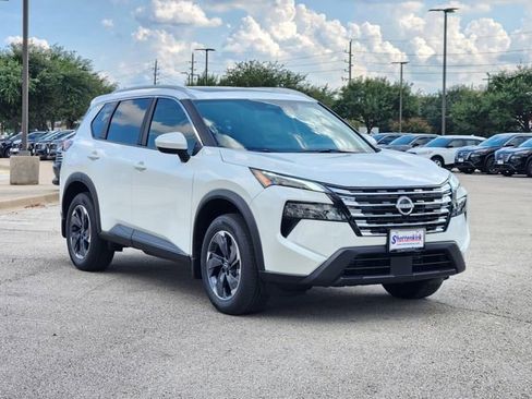 New 2026 Nissan Rogue SV w/ SV Premium Package image 2