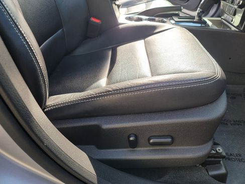 Used 2011 Ford Fusion SEL w/ 301A Rapid Spec Order Code image 28