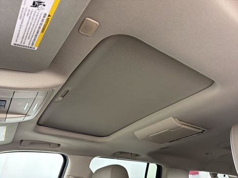 Certified 2020 Chevrolet Suburban LT AWD/4WD image 36