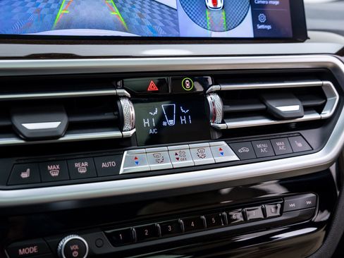 Used 2023 BMW X3 xDrive30i image 23