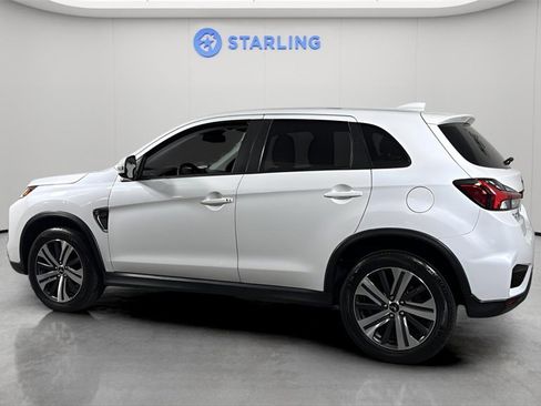 Used 2021 Mitsubishi Outlander Sport SE image 11