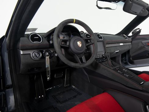 Certified 2024 Porsche 718 Boxster Spyder RS image 17