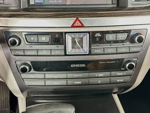 Used 2019 Genesis G80 3.8 AWD/4WD image 24