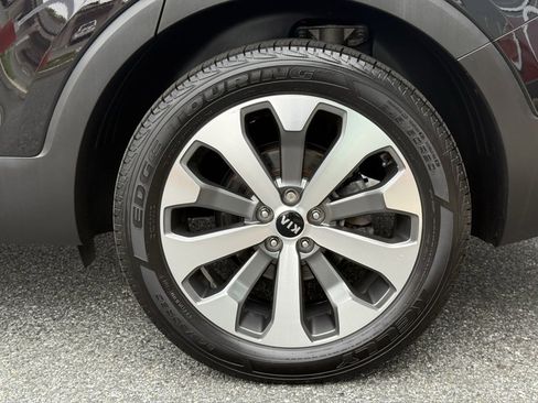 Used 2021 Kia Telluride EX w/ EX Premium Package image 27