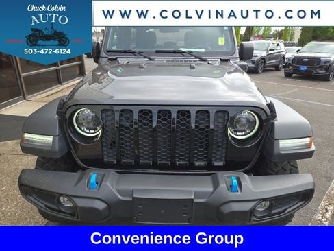 Used 2023 Jeep Wrangler Unlimited w/ Cold Weather Group AWD/4WD image 2