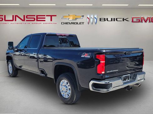 Certified 2024 Chevrolet Silverado 3500 LTZ w/ LTZ Plus Package image 6