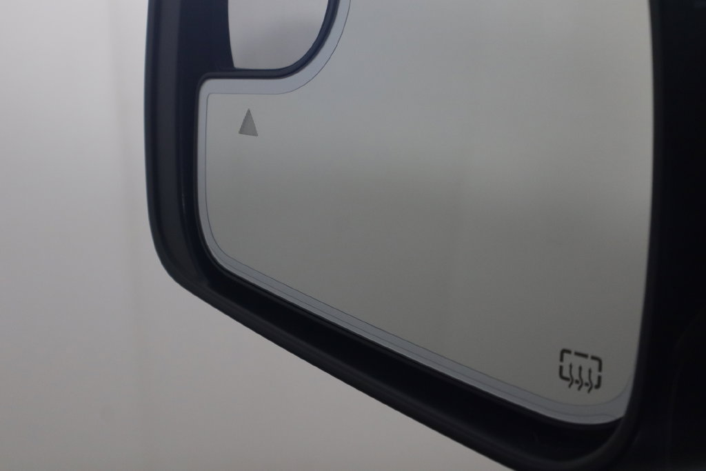 Used 2019 RAM 1500 Laramie AWD/4WD image 33