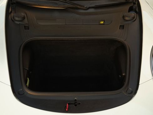 Used 2014 Porsche 911 Carrera image 26