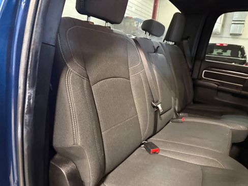 Certified 2024 RAM 2500 Big Horn w/ Sport Appearance Package image 17