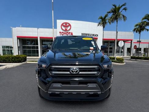 Used 2025 Toyota Tacoma SR5 AWD/4WD image 2