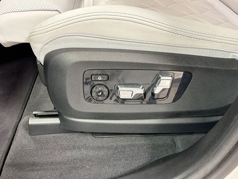 Certified 2024 BMW X5 xDrive40i w/ Premium Package image 13