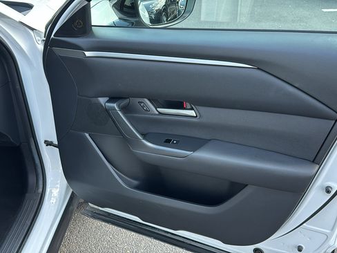 Certified 2023 MAZDA CX-50 2.5 S w/ Preferred Plus Pkg image 36