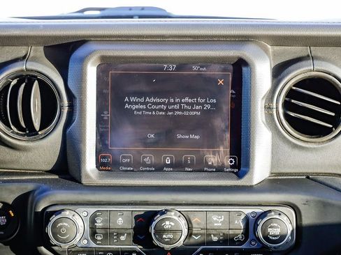 Used 2021 Jeep Wrangler Unlimited Sahara image 17