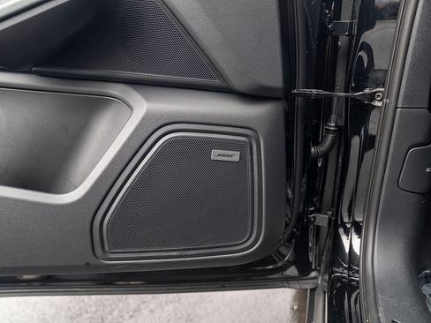 Certified 2026 Porsche Macan AWD/4WD image 20