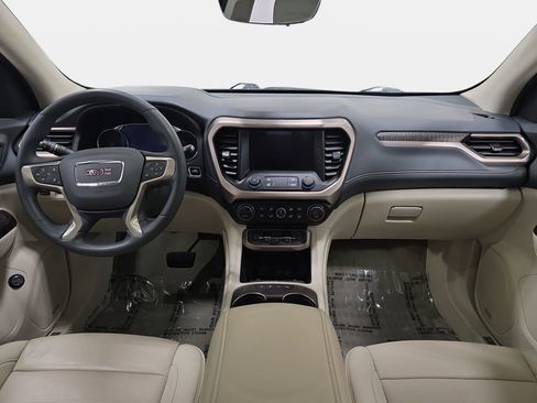 Used 2023 GMC Acadia Denali w/ Denali Ultimate Package AWD/4WD image 10