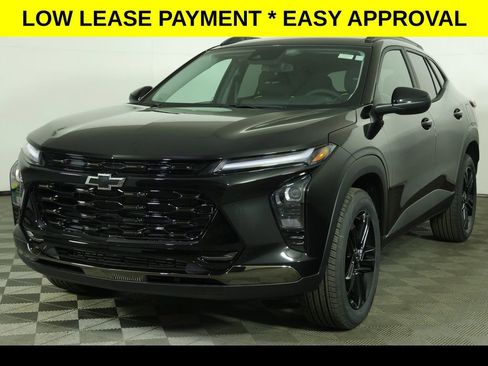 New 2026 Chevrolet Trax ACTIV w/ Driver Confidence Package FWD image 1