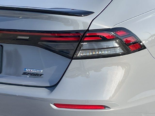 Used 2025 Honda Accord Sport image 6