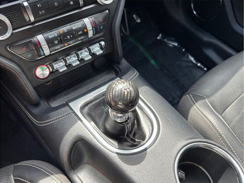 Used 2019 Ford Mustang GT Premium w/ GT Performance Package RWD image 37
