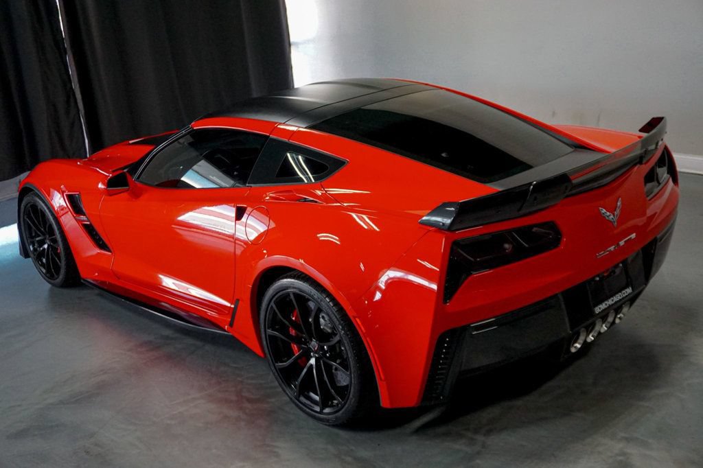 Used 2017 Chevrolet Corvette Grand Sport w/ Z07 Performance Package RWD image 42