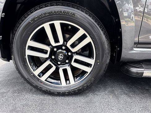 Certified 2018 Toyota 4Runner Limited AWD/4WD image 8
