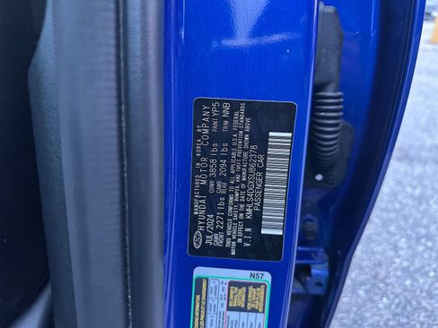 Used 2025 Hyundai Elantra SEL image 27