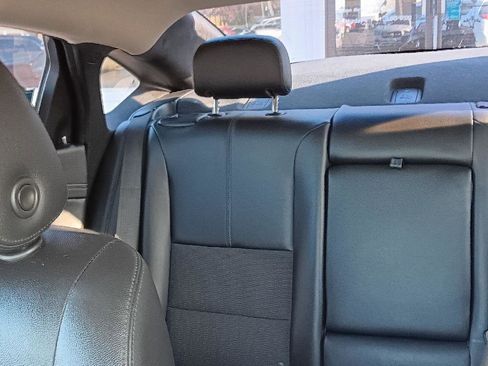 Used 2019 Chevrolet Impala LT image 23