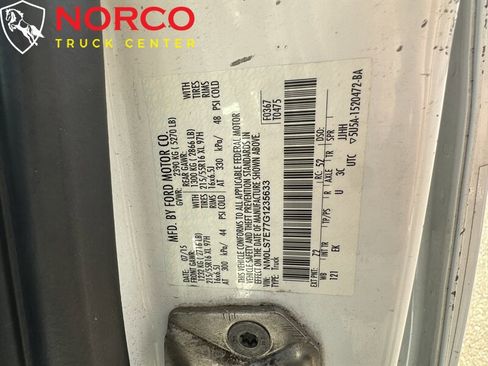 Used 2016 Ford Transit Connect XL image 27