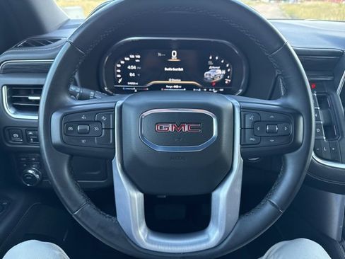 Used 2024 GMC Yukon SLT image 20