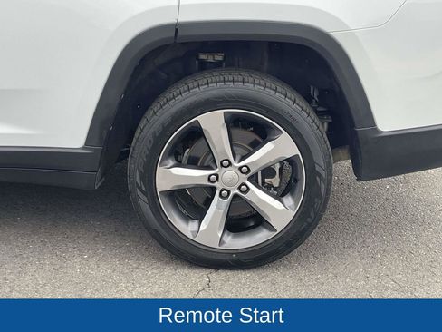 Certified 2022 Jeep Grand Cherokee L Limited image 12