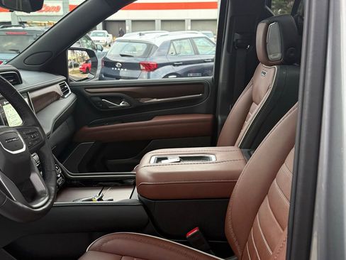 Used 2024 GMC Yukon XL Denali Ultimate image 47