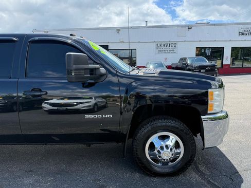 Used 2010 Chevrolet Silverado 3500 LTZ w/ LTZ Plus Package AWD/4WD image 17