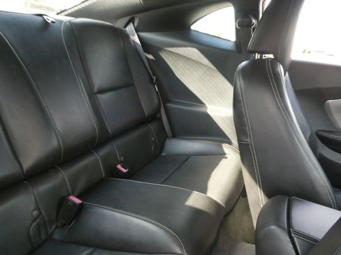 Used 2010 Chevrolet Camaro LT w/ RS Package RWD image 26