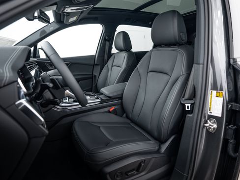 New 2026 Audi Q7 2.0T Premium AWD/4WD image 13