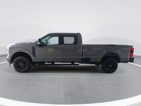 Used 2024 Ford F350 XLT w/ XLT Premium Package image 4