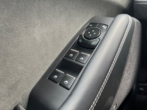 Used 2025 Ford Mustang Mach-E GT AWD/4WD image 29