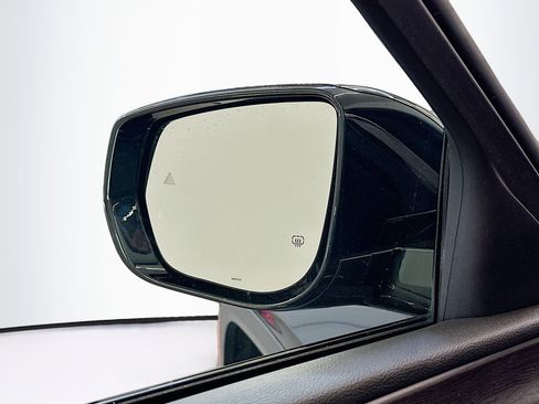 Used 2023 Jeep Grand Cherokee L Limited image 16