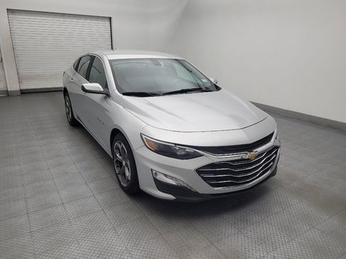 Used 2020 Chevrolet Malibu LT FWD image 13